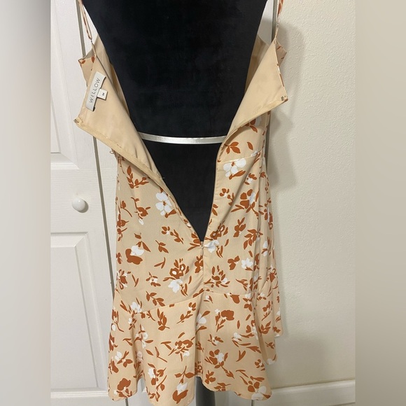 - WILLOW Floral mini dress size M - Picture 5 of 10